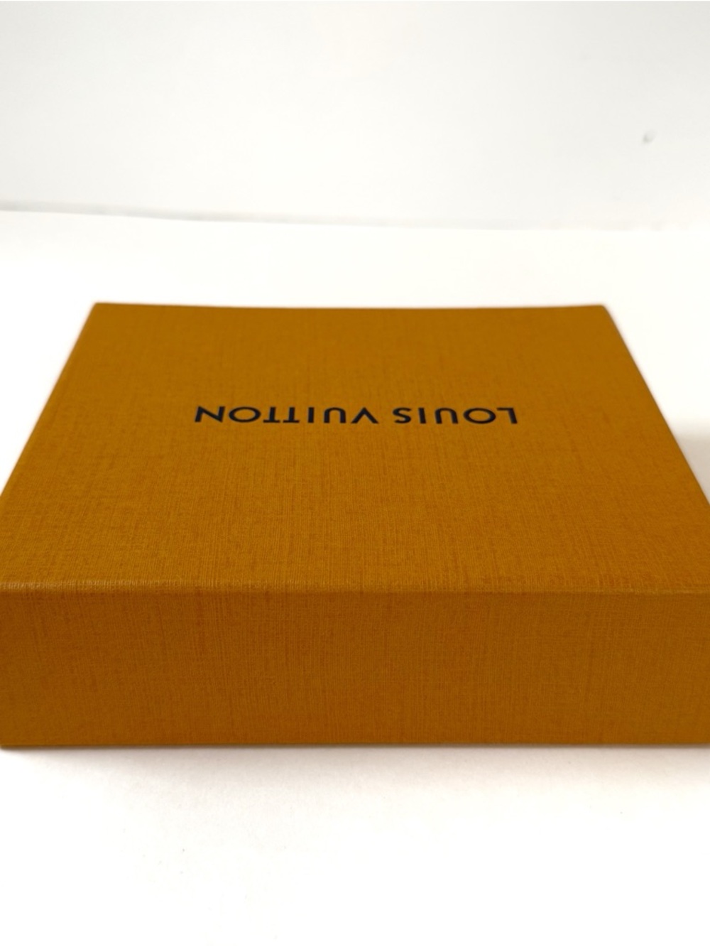 LV Louis Vuitton Box - Picture 4 of 4